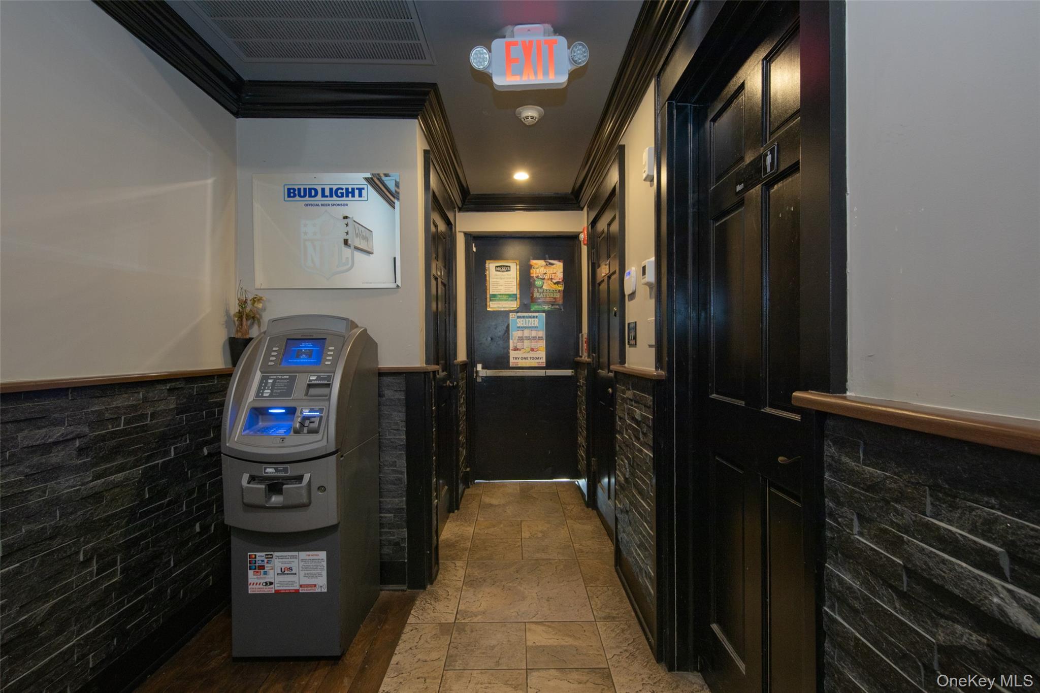 #18 photo, 50 E Central Avenue, Pearl River , NY 10965