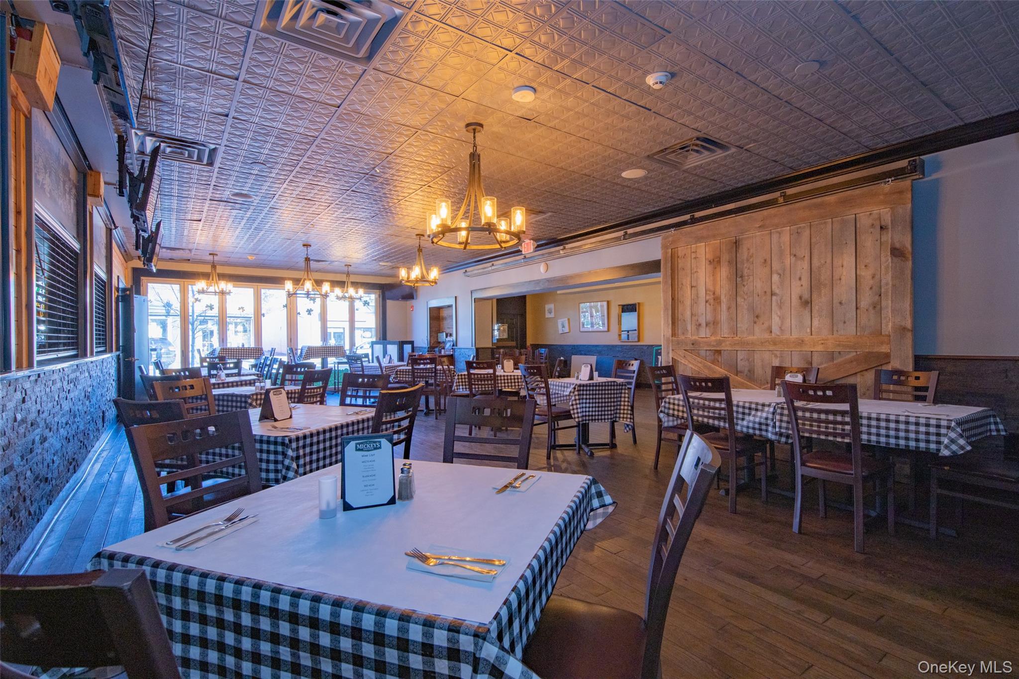 #7 photo, 50 E Central Avenue, Pearl River , NY 10965