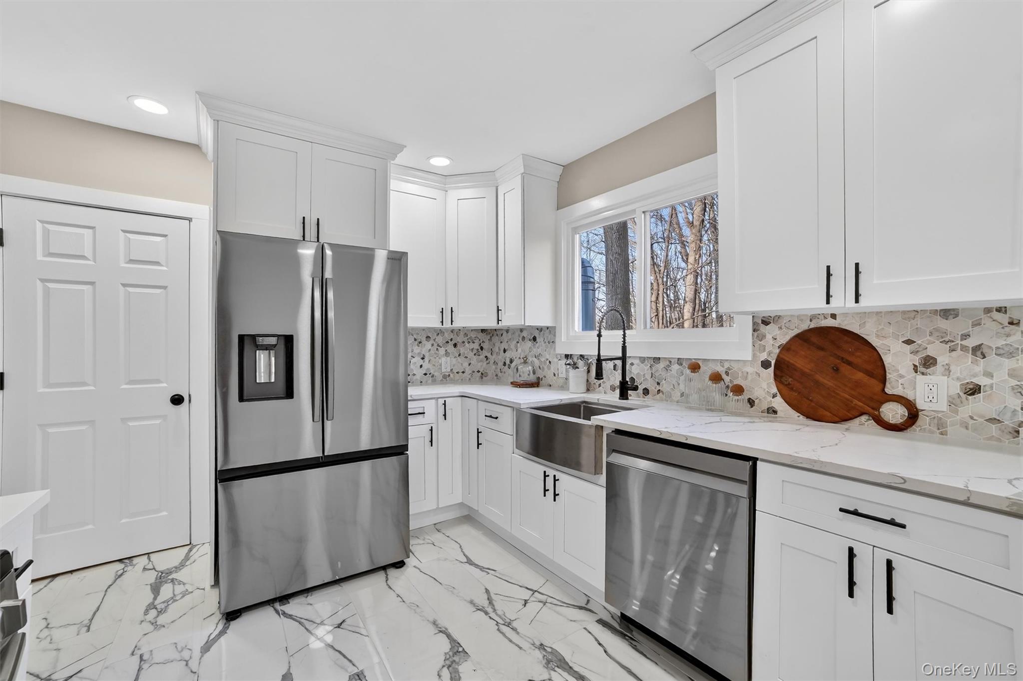 #14 photo, 94 Jervis Road, Yonkers , NY 10705