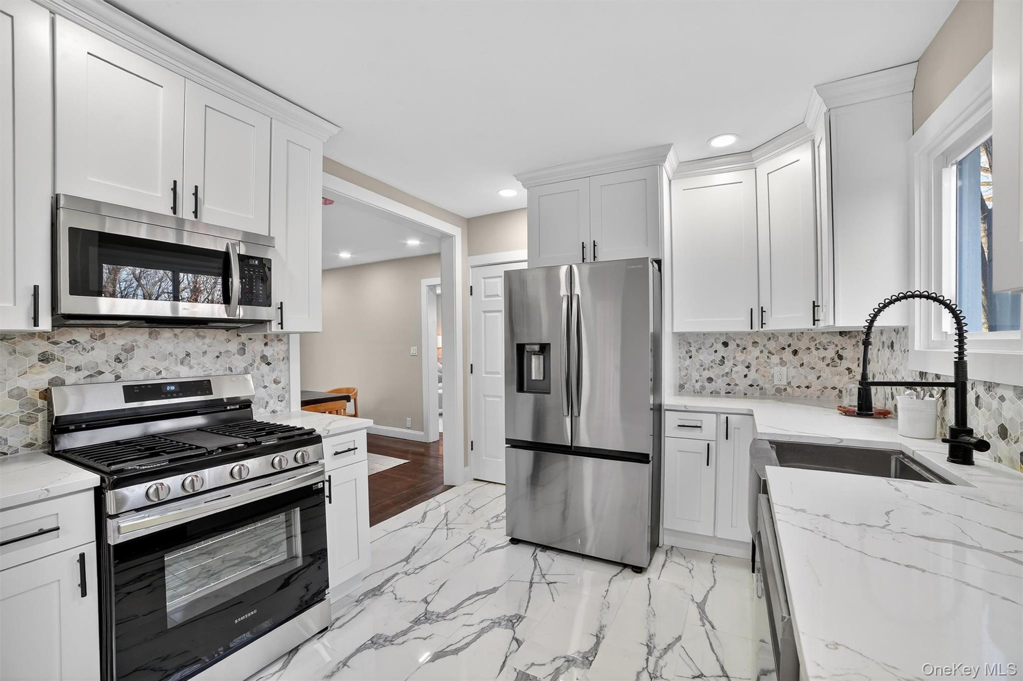 #15 photo, 94 Jervis Road, Yonkers , NY 10705