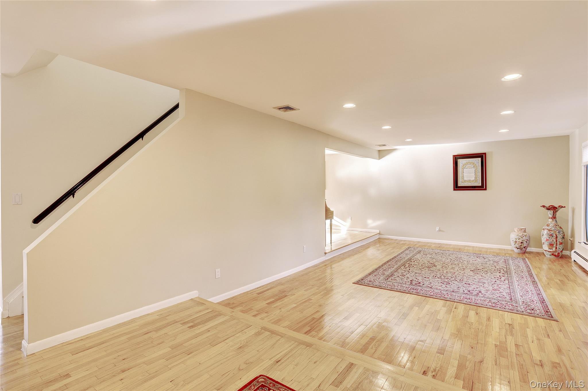 #4 photo, 7 Pecan Valley Drive, New City , NY 10956