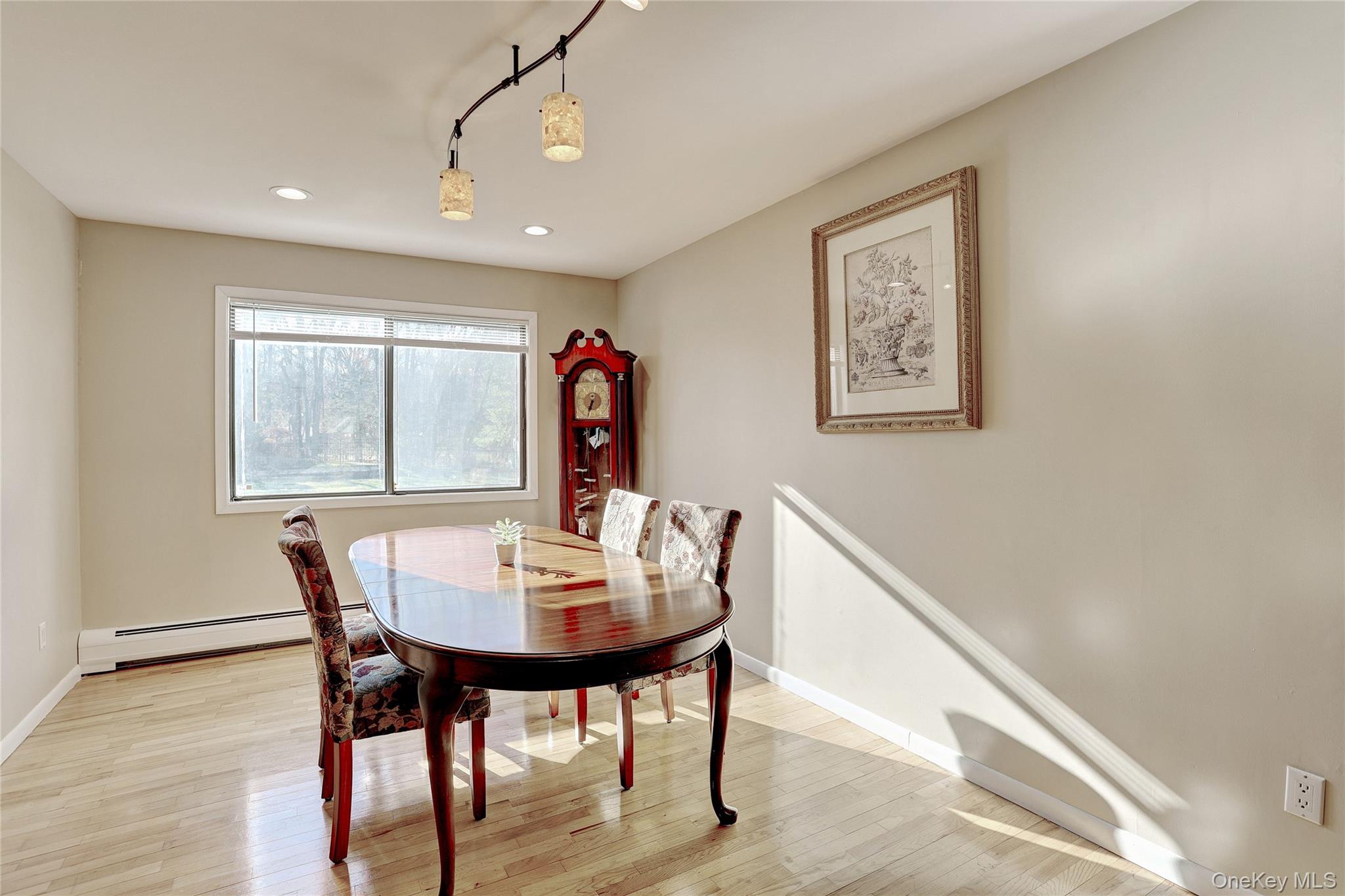 #7 photo, 7 Pecan Valley Drive, New City , NY 10956