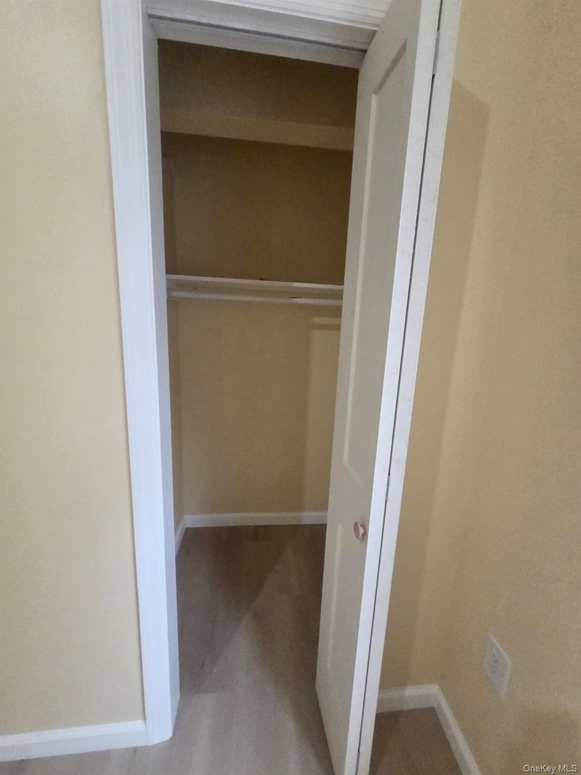 #4 photo, 8 Cottage, Monticello , NY 12701