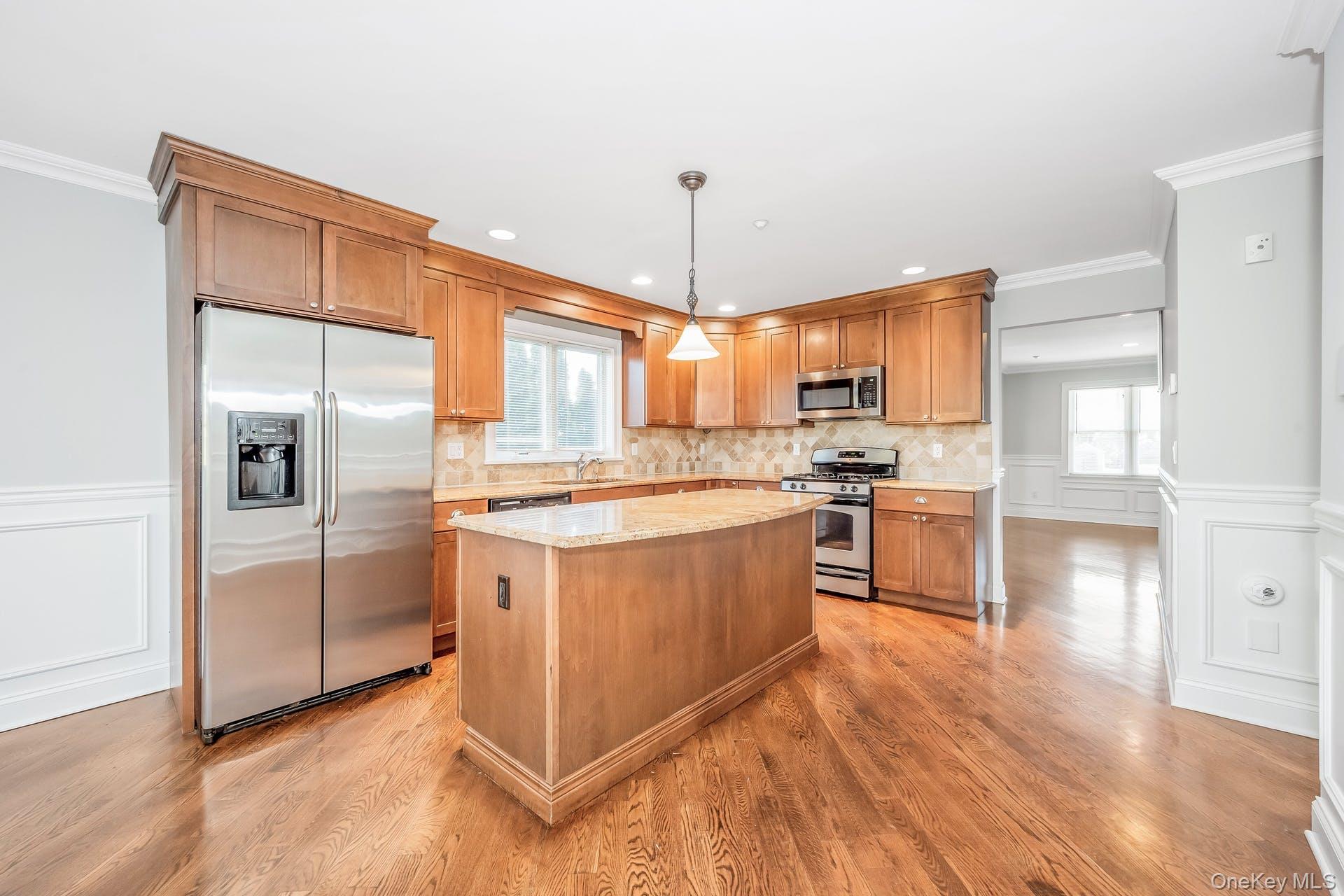 #11 photo, 85 Park Avenue, West Harrison , NY 10604