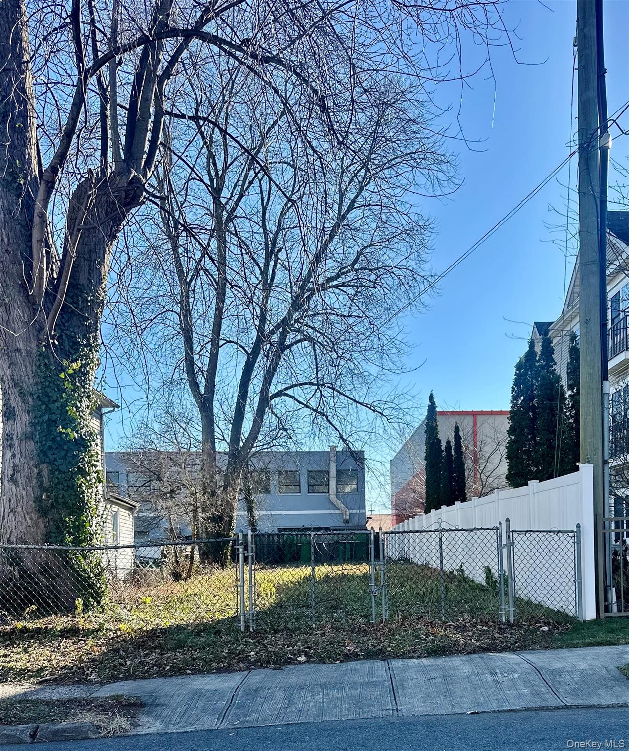 #1 photo, 25 Minerva Place, White Plains , NY 10601