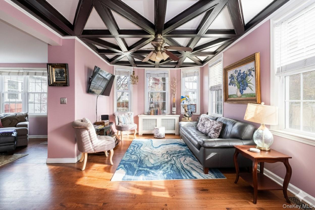 #4 photo, 469 Minnieford Avenue, Bronx , NY 10464