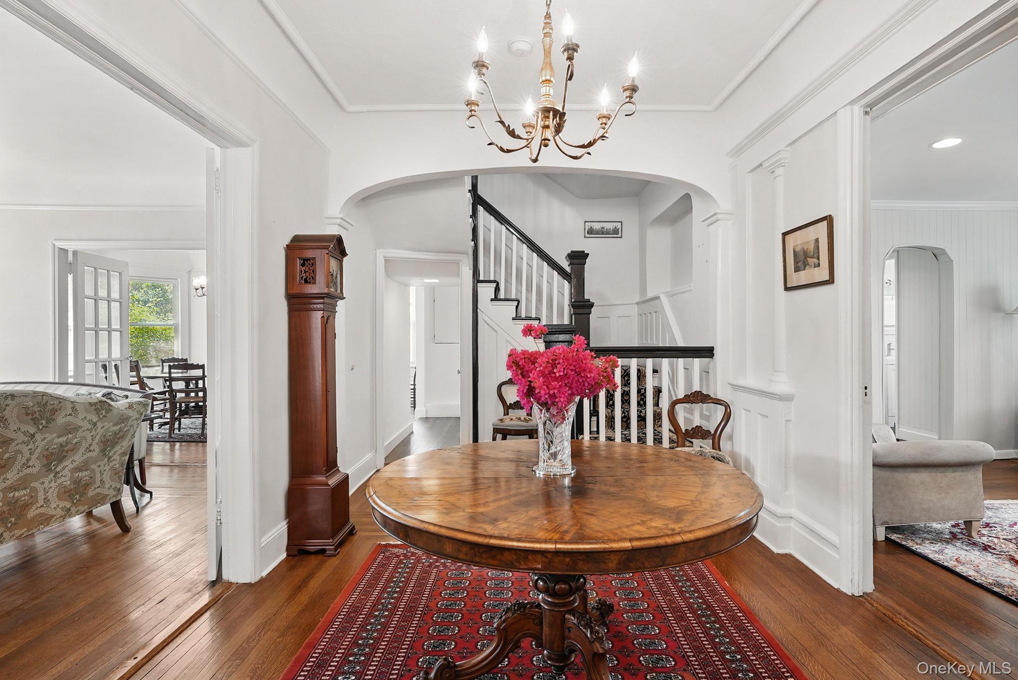 #2 photo, 134 Old Mamaroneck Road, White Plains , NY 10605