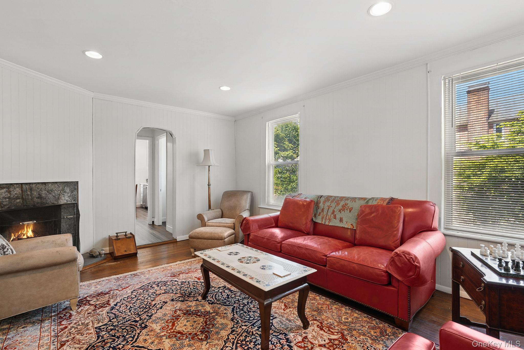 #8 photo, 134 Old Mamaroneck Road, White Plains , NY 10605