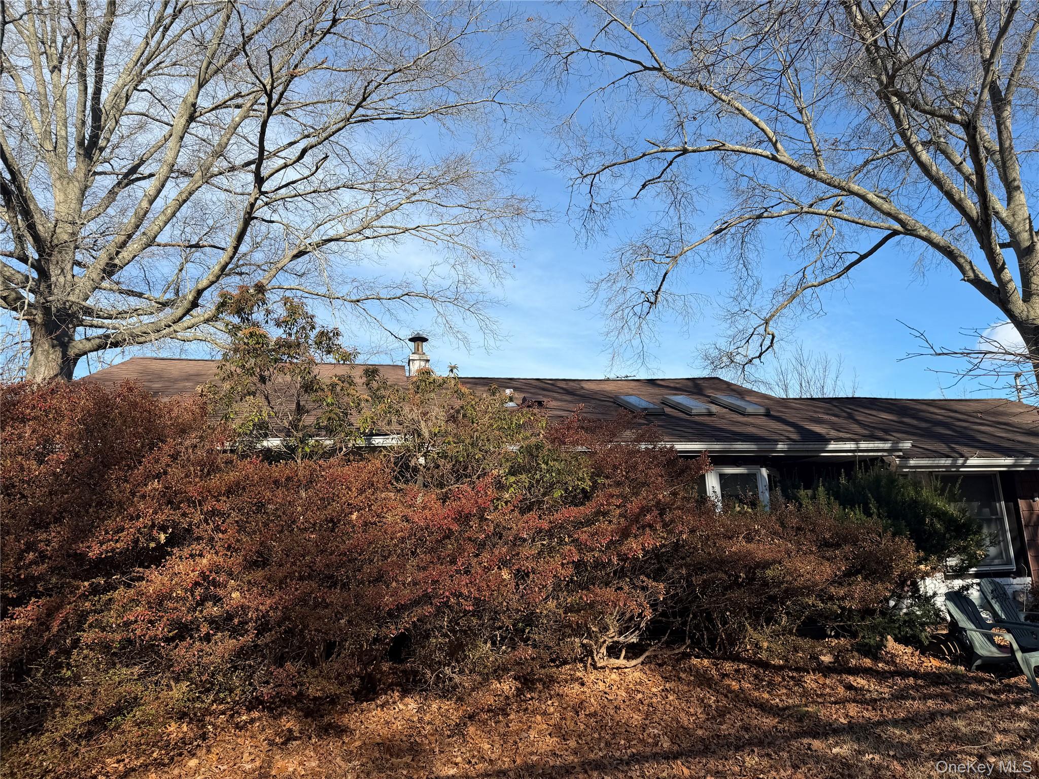 #3 photo, 201 Frost Pond Road, Glen Cove , NY 11542