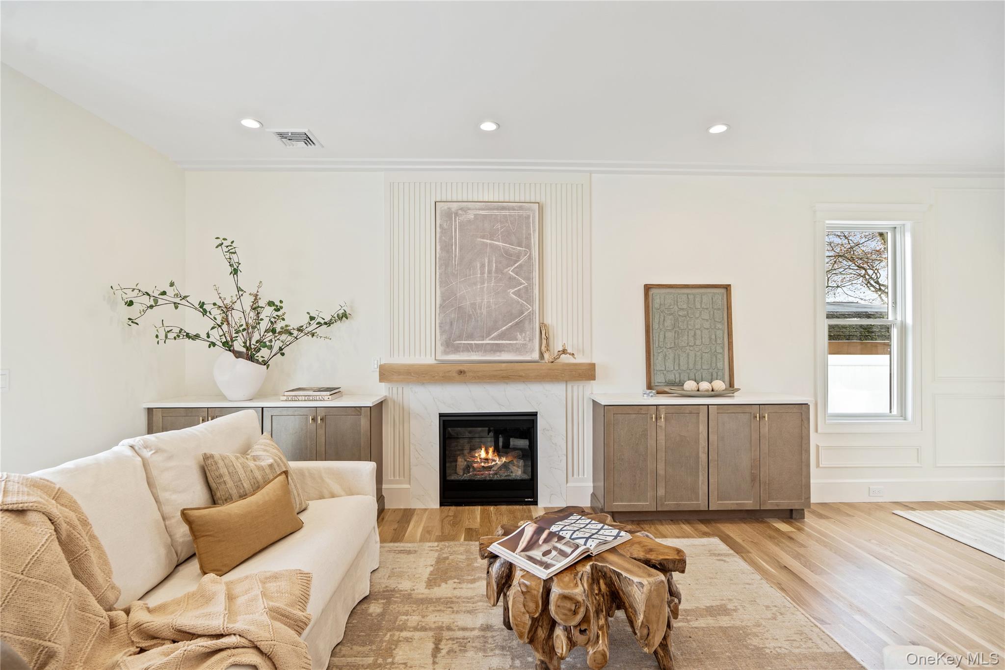 #8 photo, 908 Maple Lane, East Meadow , NY 11554