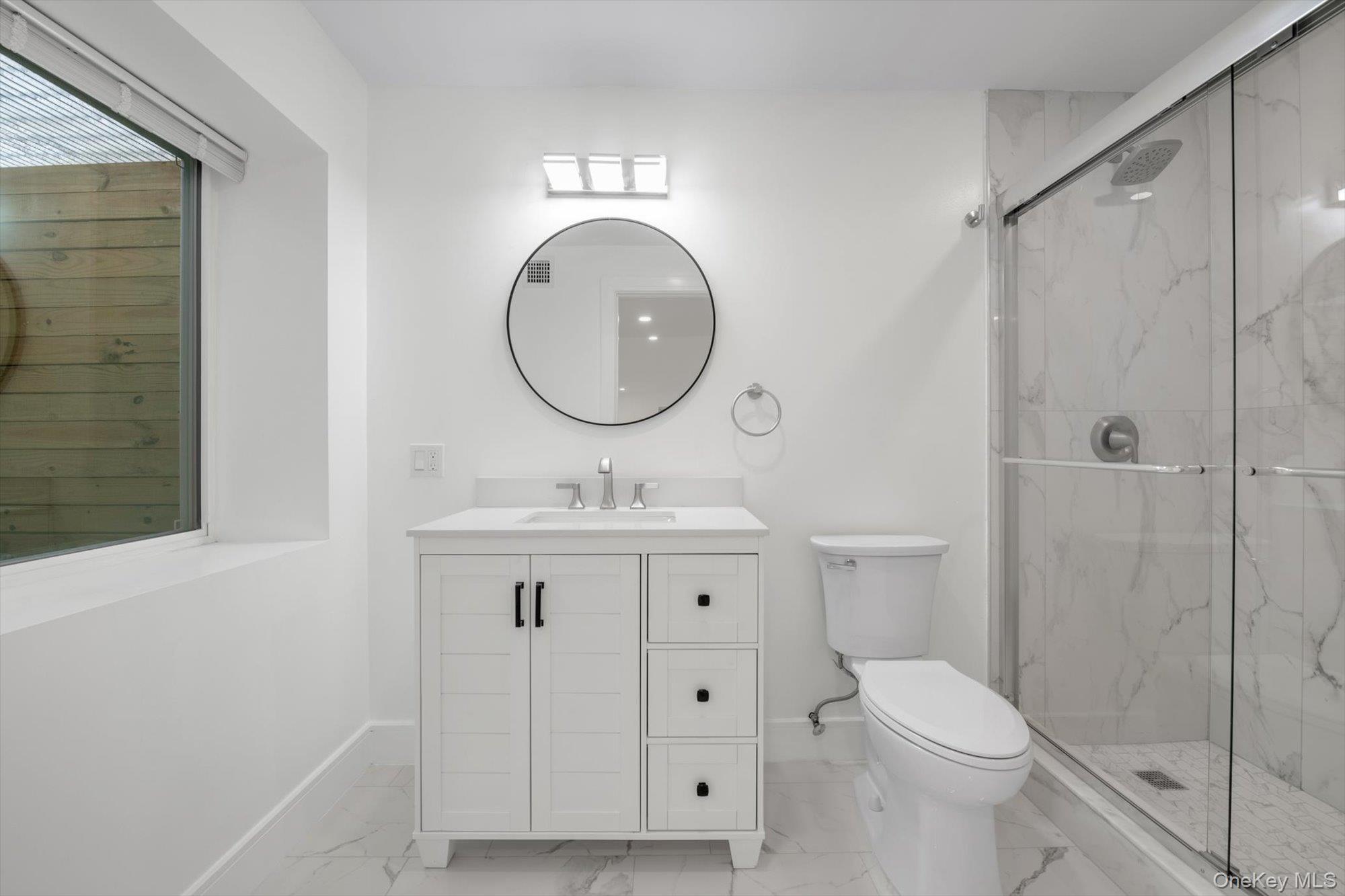 #8 photo, One Manhasset Avenue, 长岛 华盛顿港 Port Washington , NY 11050