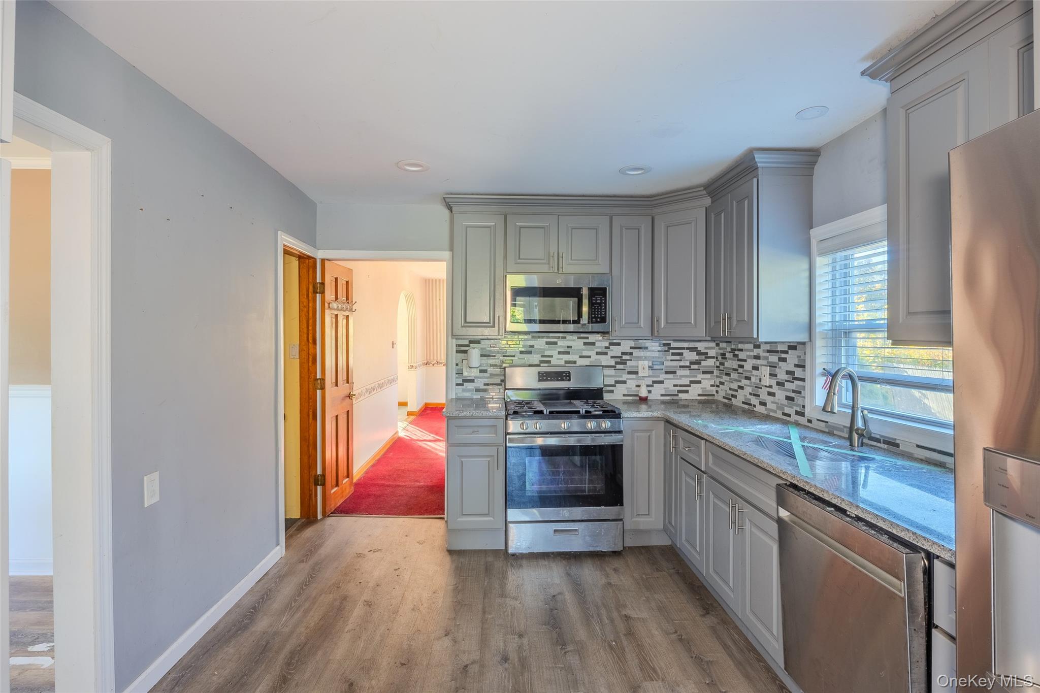 #14 photo, 17 Andrew Avenue, Islip Terrace , NY 11752