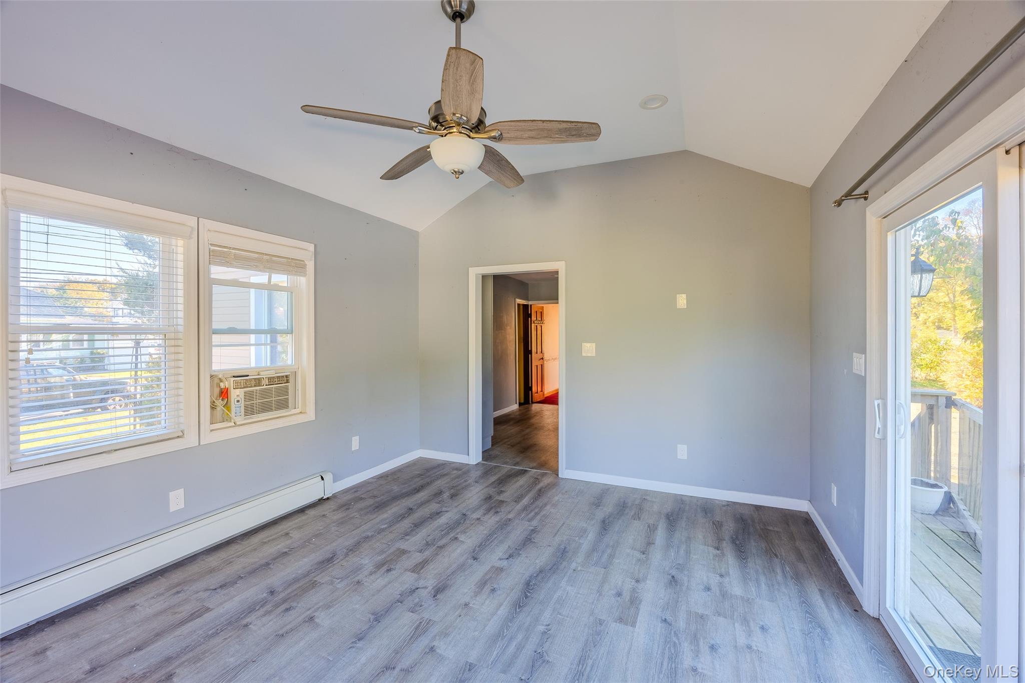 #17 photo, 17 Andrew Avenue, Islip Terrace , NY 11752