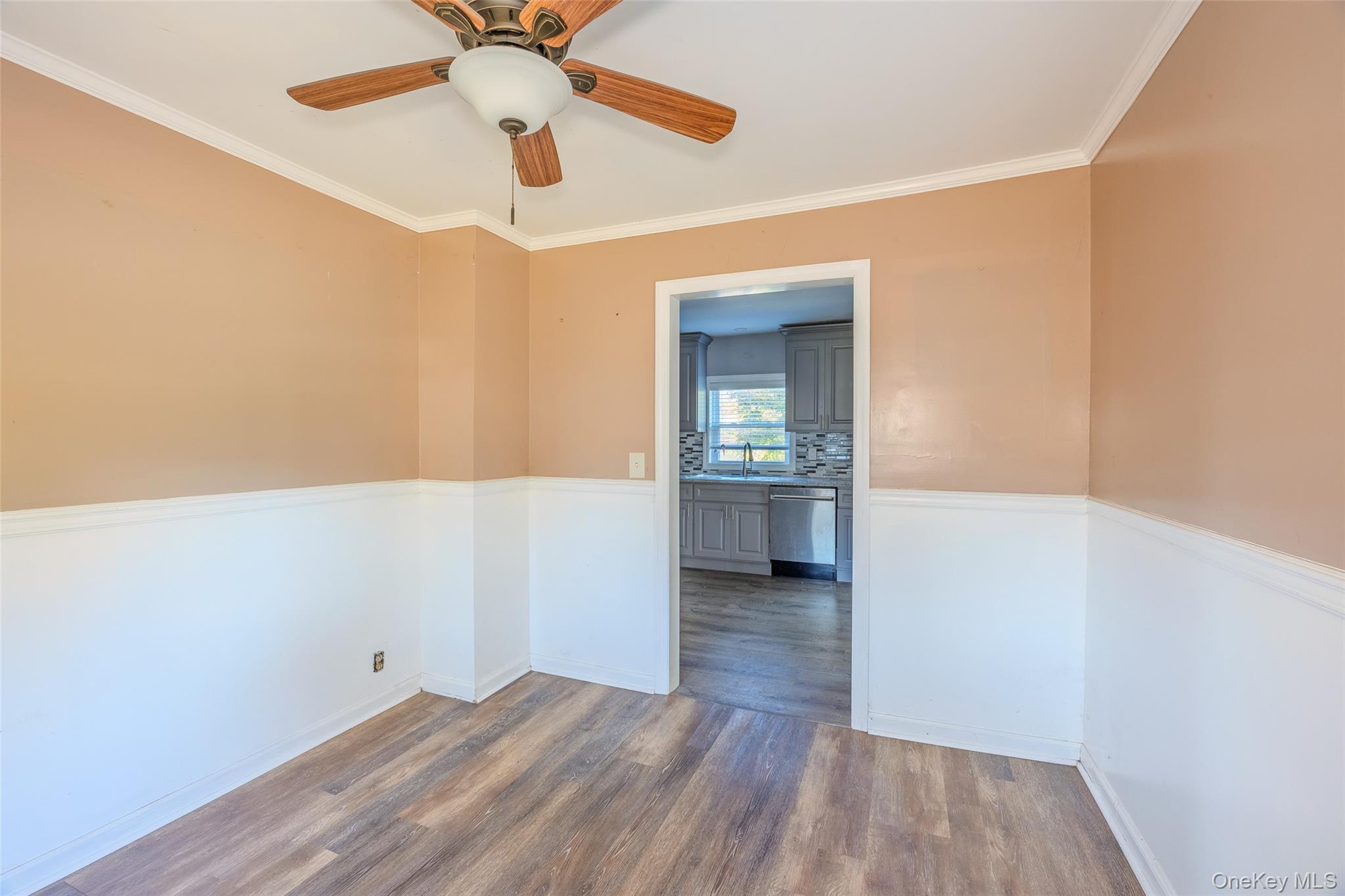 #19 photo, 17 Andrew Avenue, Islip Terrace , NY 11752