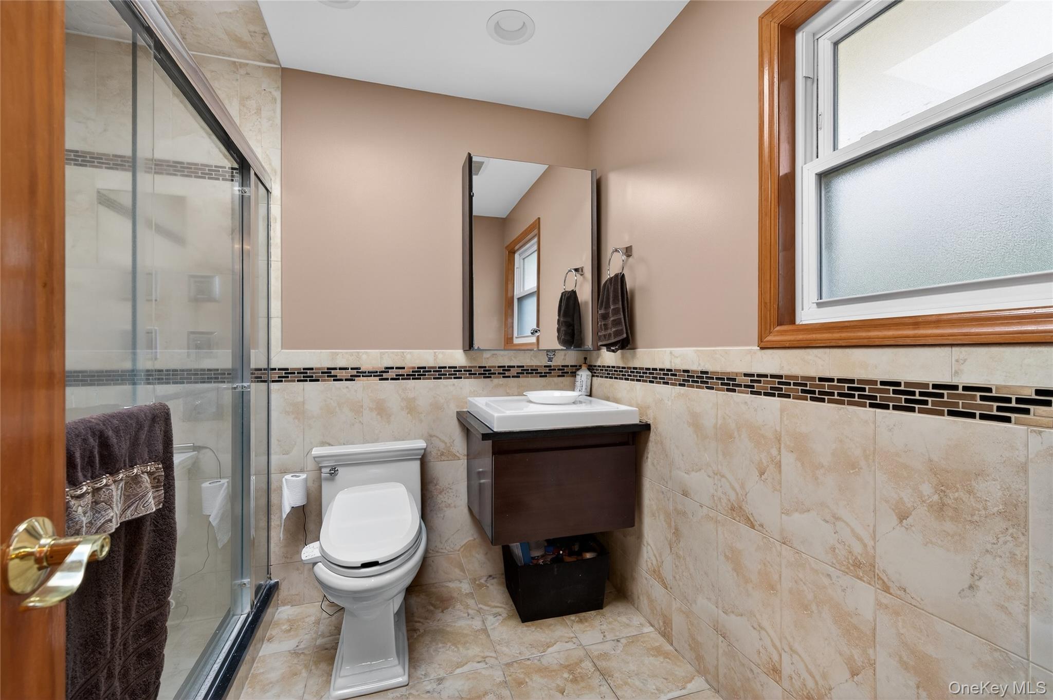 #18 photo, 1 Peppermill Road, नासाउ काउंटी Roslyn , NY 11576