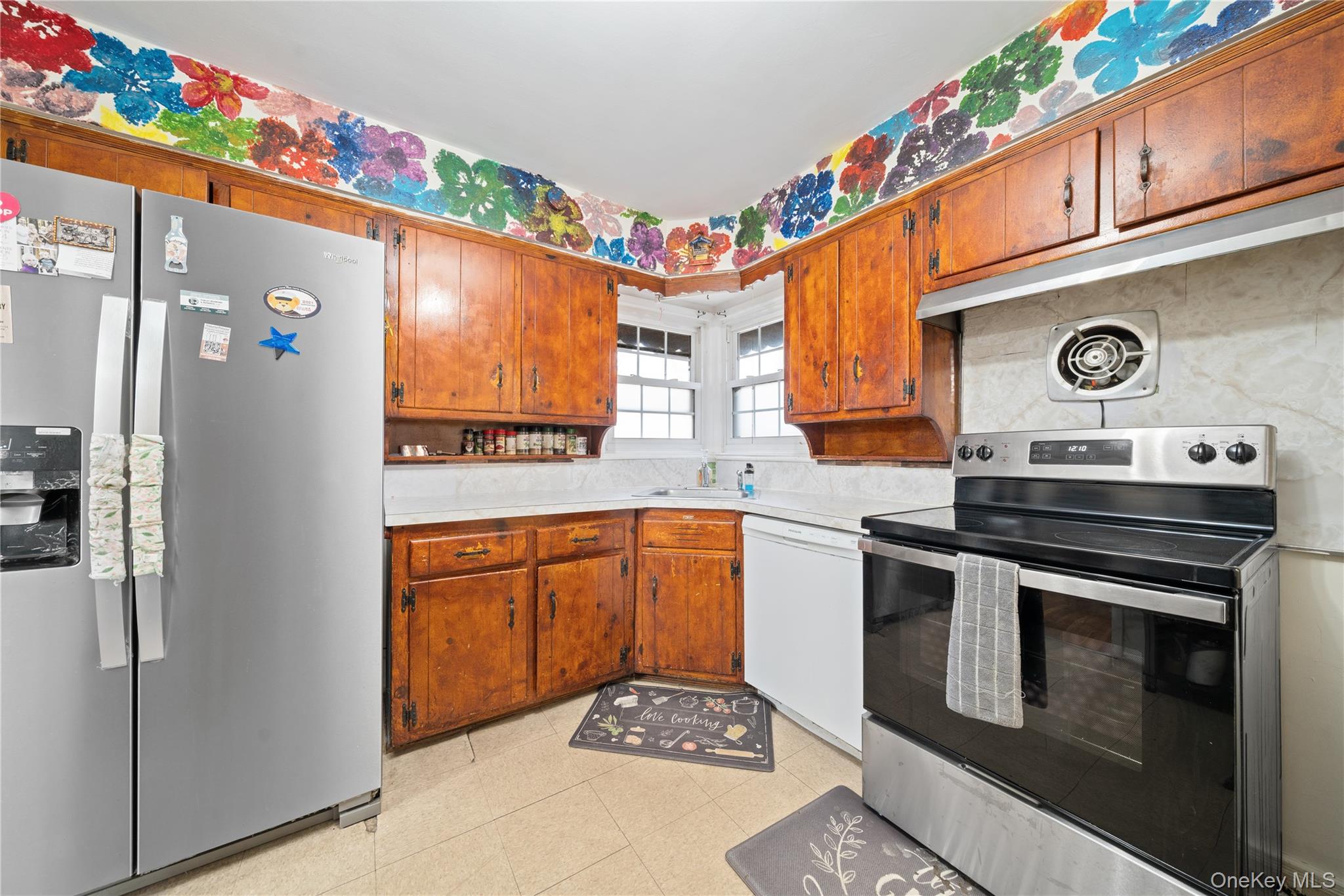 #17 photo, 831 Dean Drive, Baldwin , NY 11510