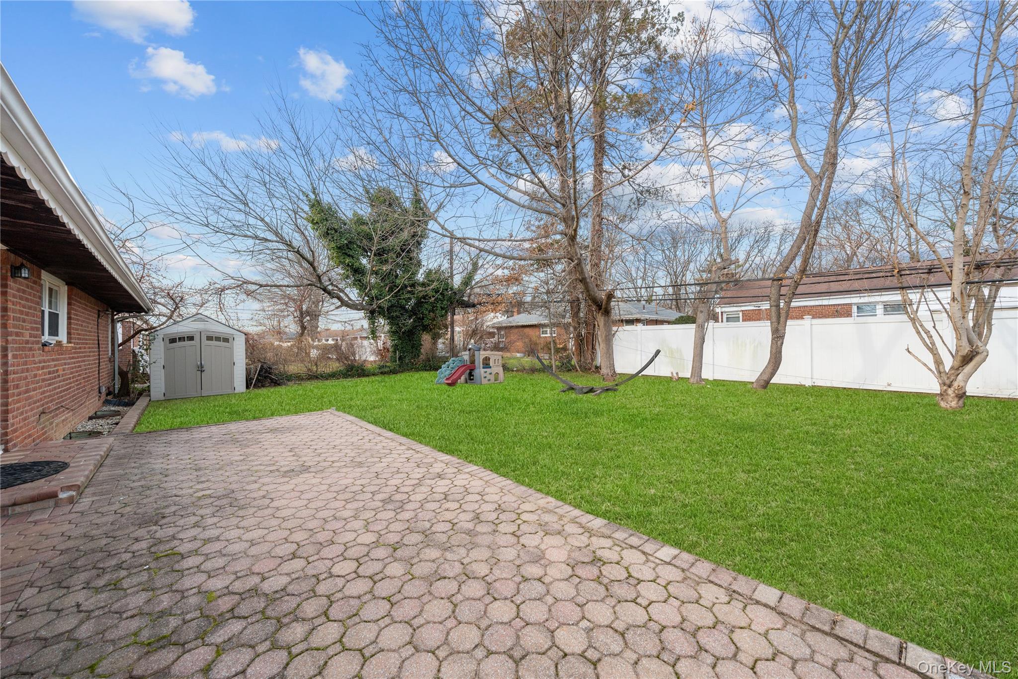 #5 photo, 831 Dean Drive, Baldwin , NY 11510