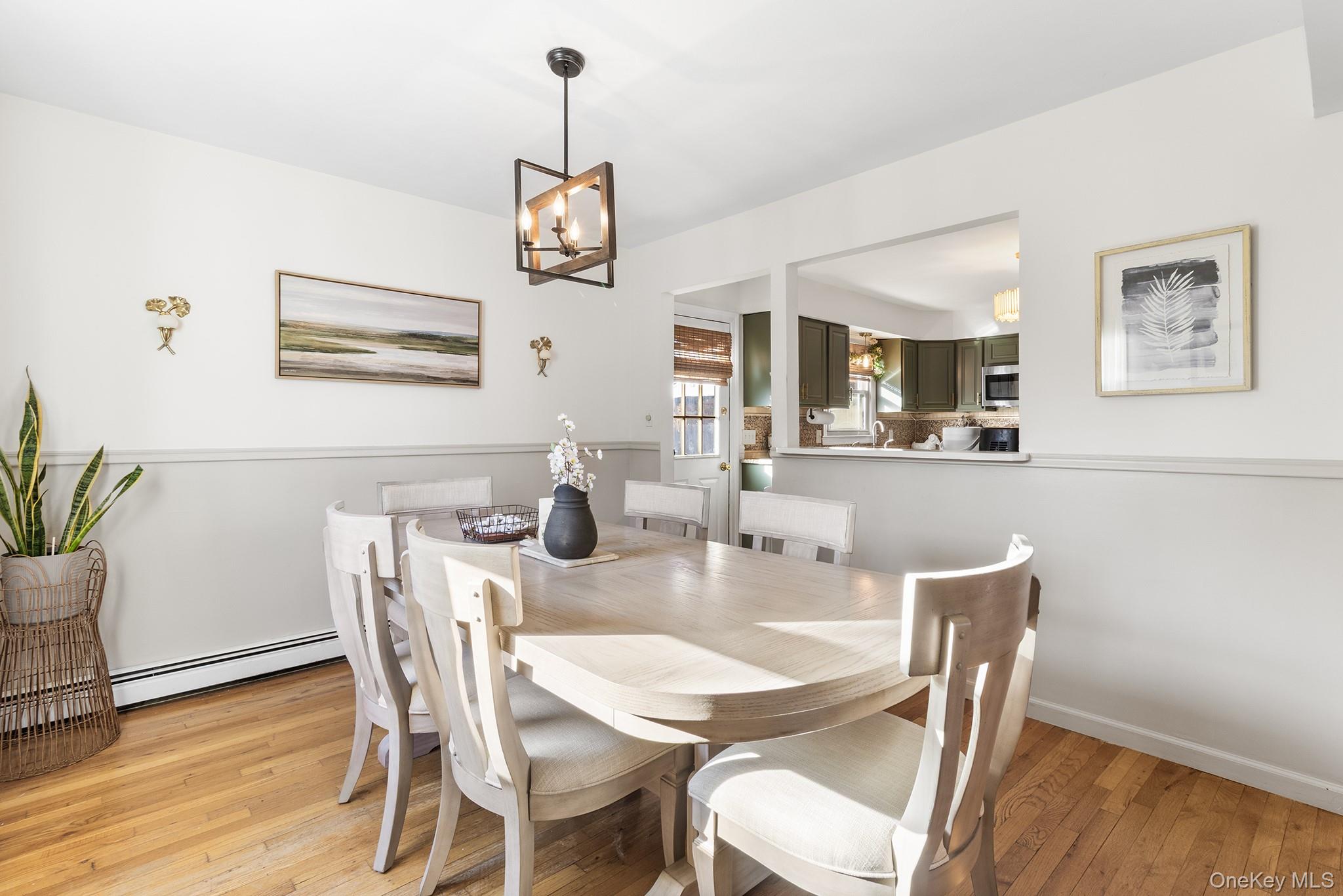 #12 photo, 24 Parkside Avenue, سوفولك Miller Place , NY 11764