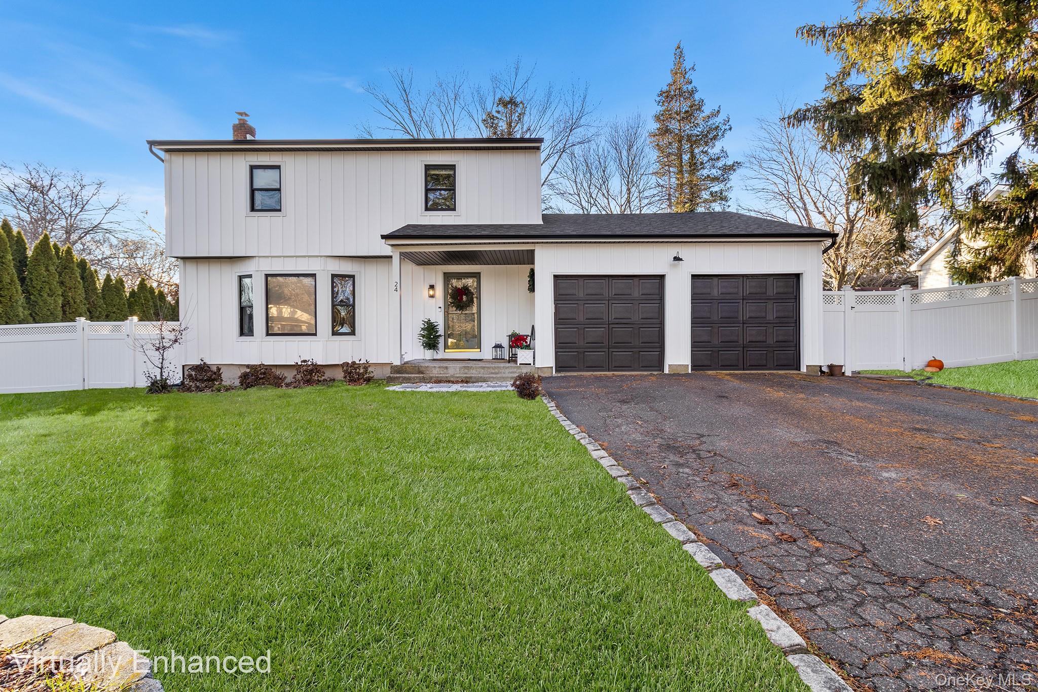 #2 photo, 24 Parkside Avenue, سوفولك Miller Place , NY 11764