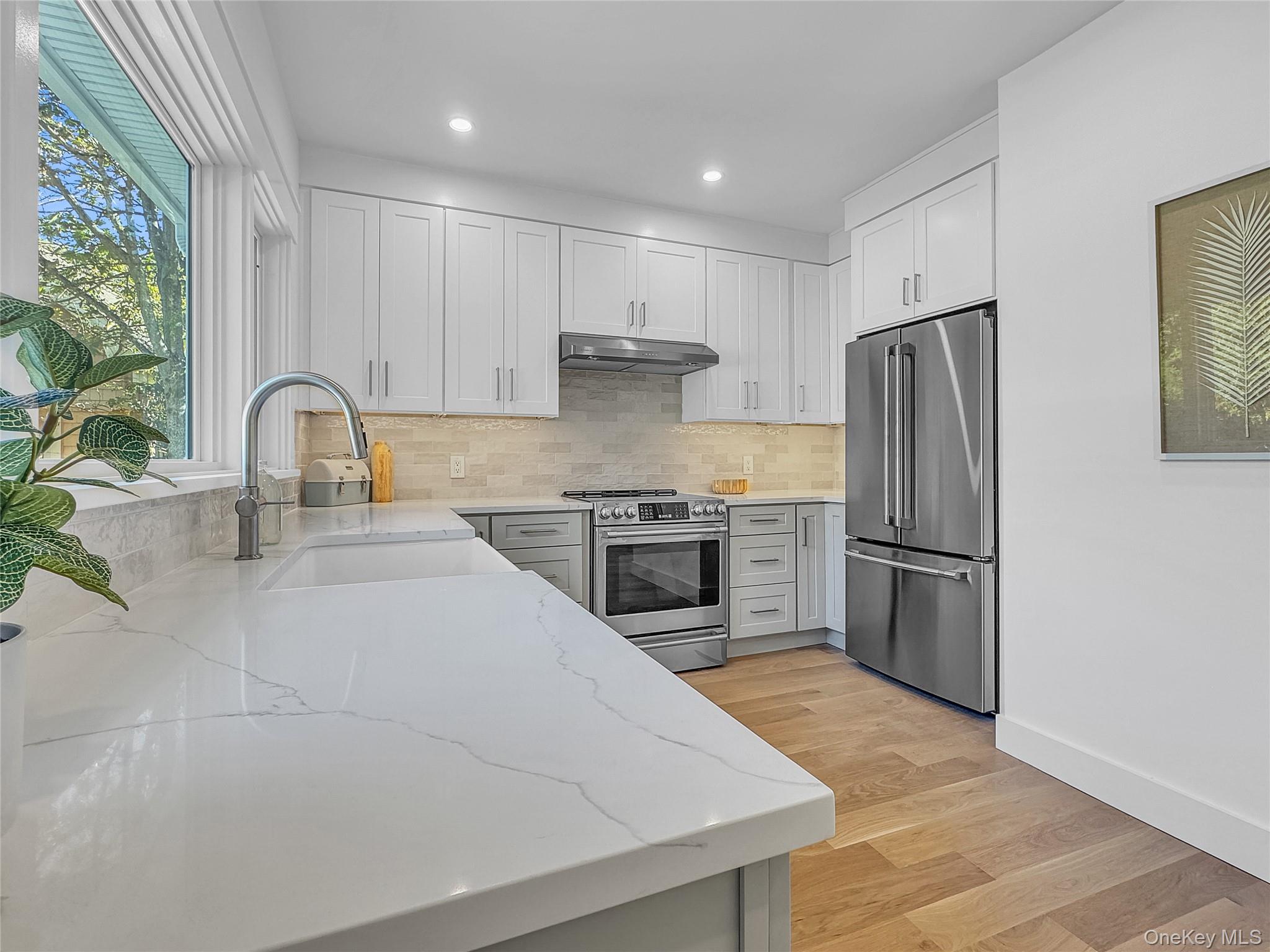 #9 photo, 426 Clark Street, সাফোক কাউন্টি Greenport , NY 11944