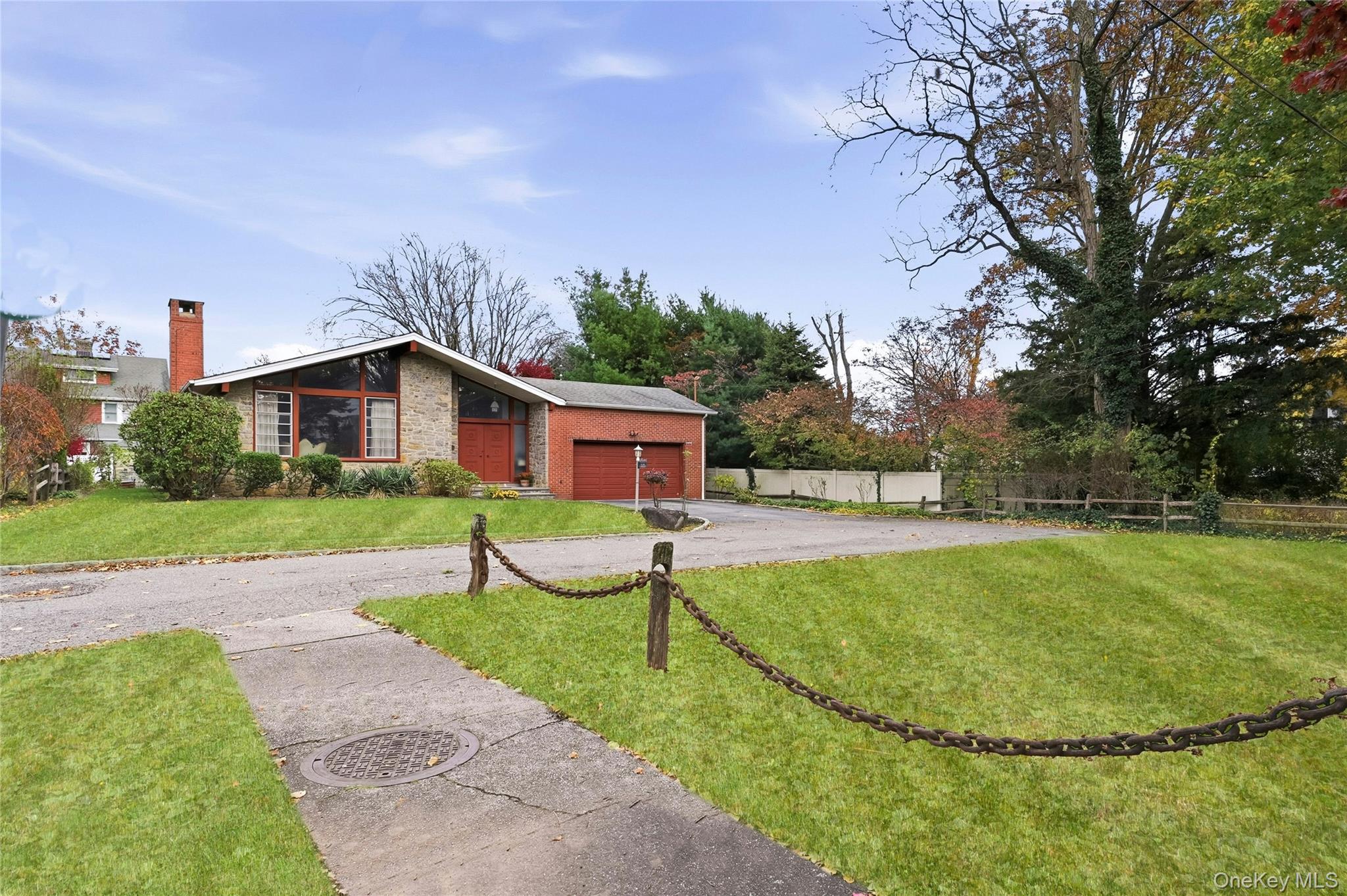 #3 photo, 11 Washington Place, Port Washington , NY 11050