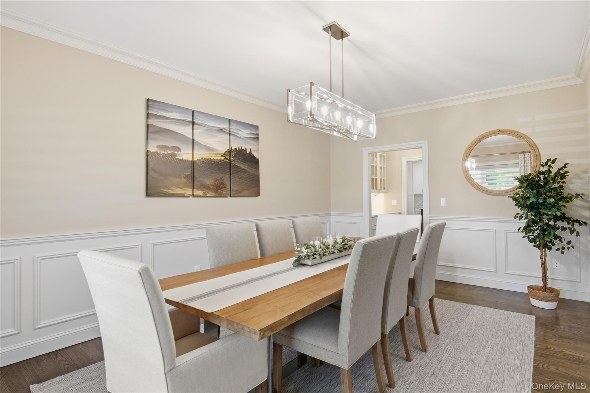 #18 photo, 2 Ashley Court, Northport , NY 11768