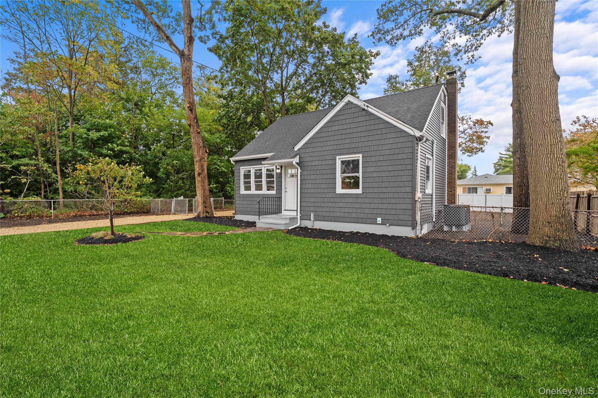 #1 photo, 78 Phelps Lane, North Babylon , NY 11703