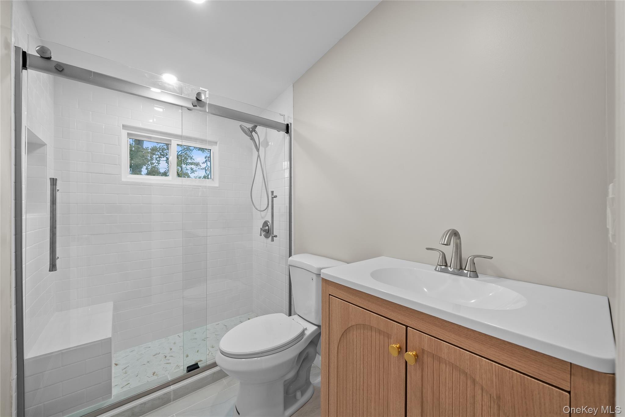 #10 photo, 78 Phelps Lane, North Babylon , NY 11703