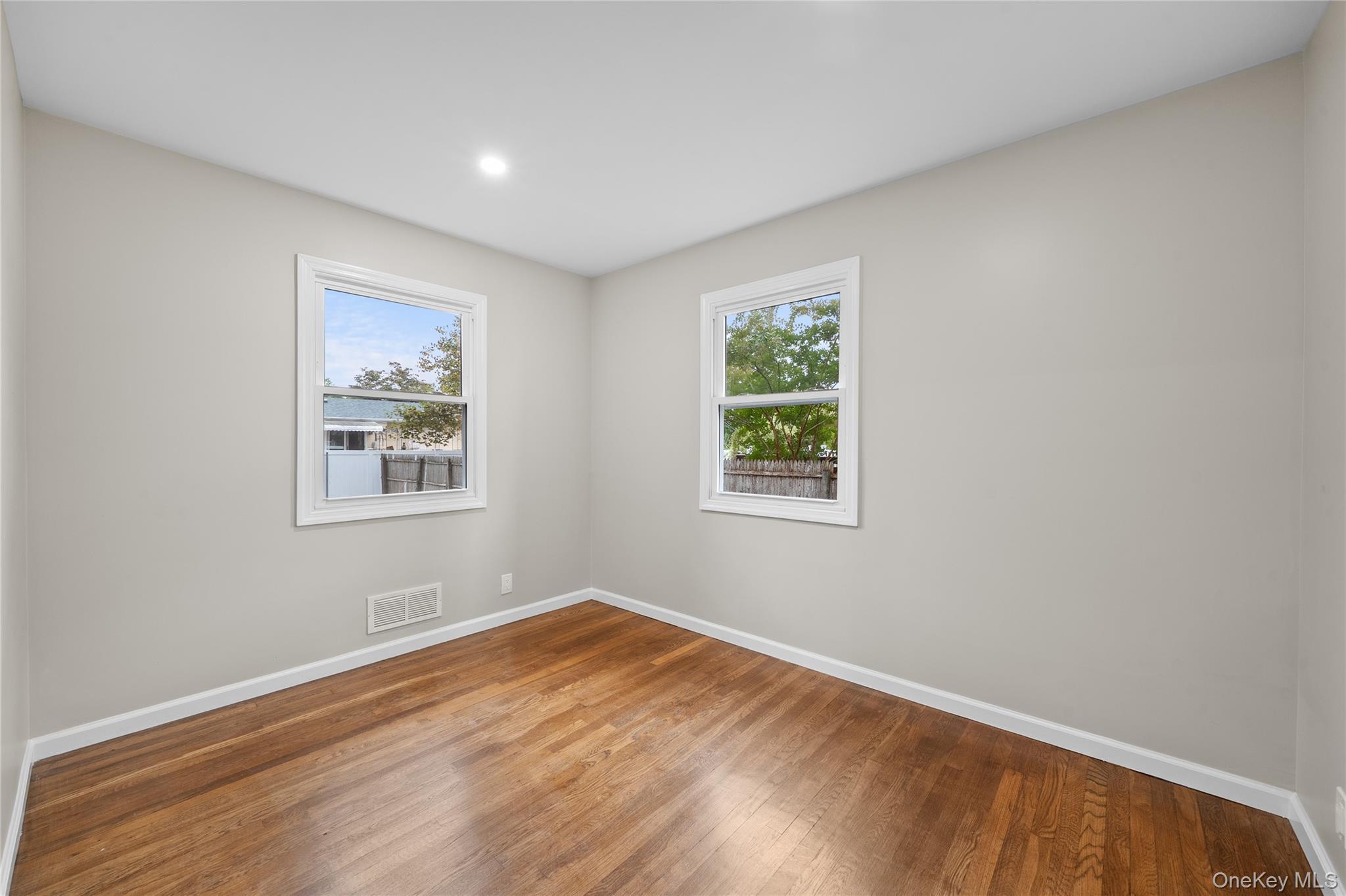 #14 photo, 78 Phelps Lane, North Babylon , NY 11703