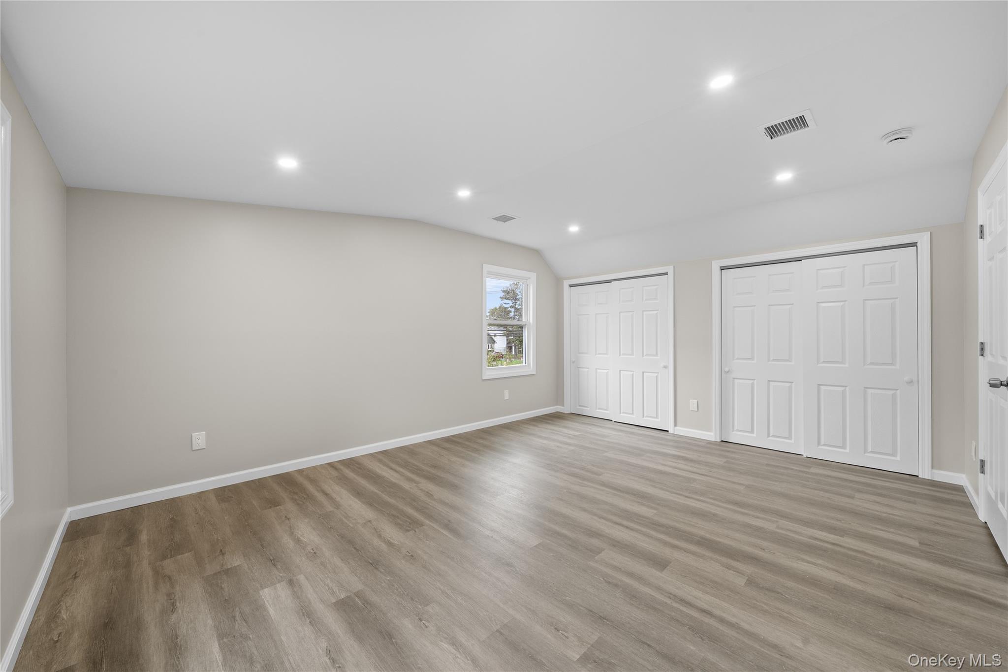 #8 photo, 78 Phelps Lane, North Babylon , NY 11703