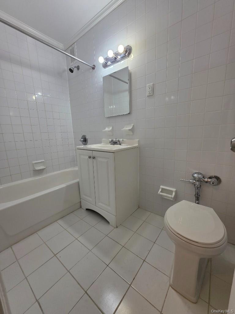 #11 photo, 144-77 41st Avenue, Flushing , NY 11355