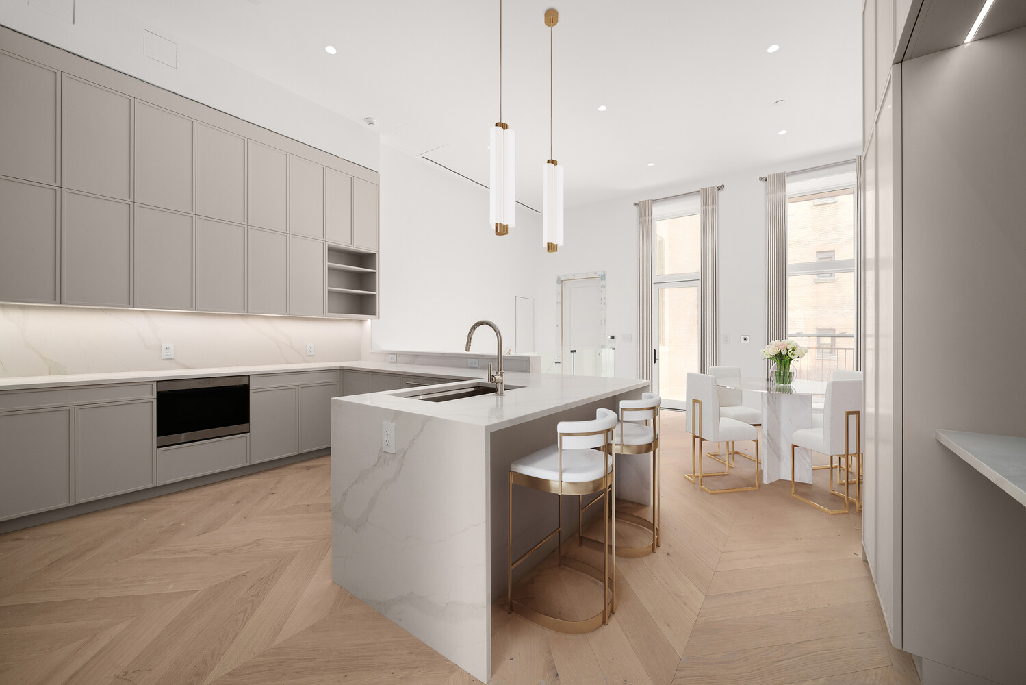 #4 photo, 46 E 65TH Street, Lenox Hill , NY 10065