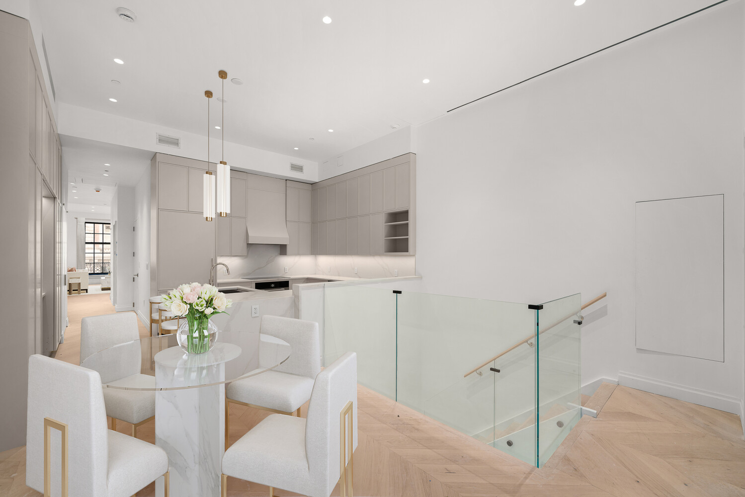 #5 photo, 46 E 65TH Street, Lenox Hill , NY 10065