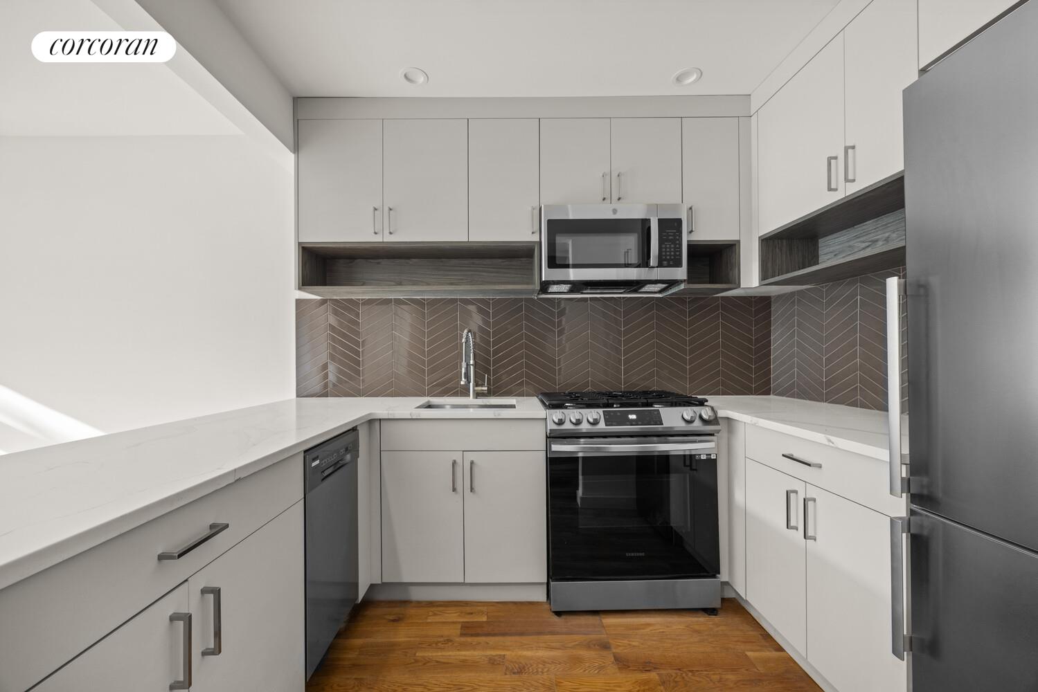 #3 photo, 88 MARION Street, Stuyvesant Heights , NY 11233