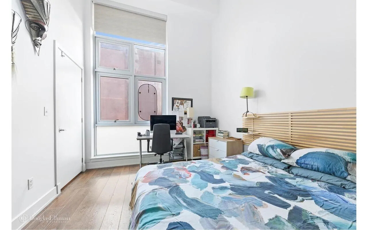 #5 photo, 390 LORIMER Street, Williamsburg , NY 11206