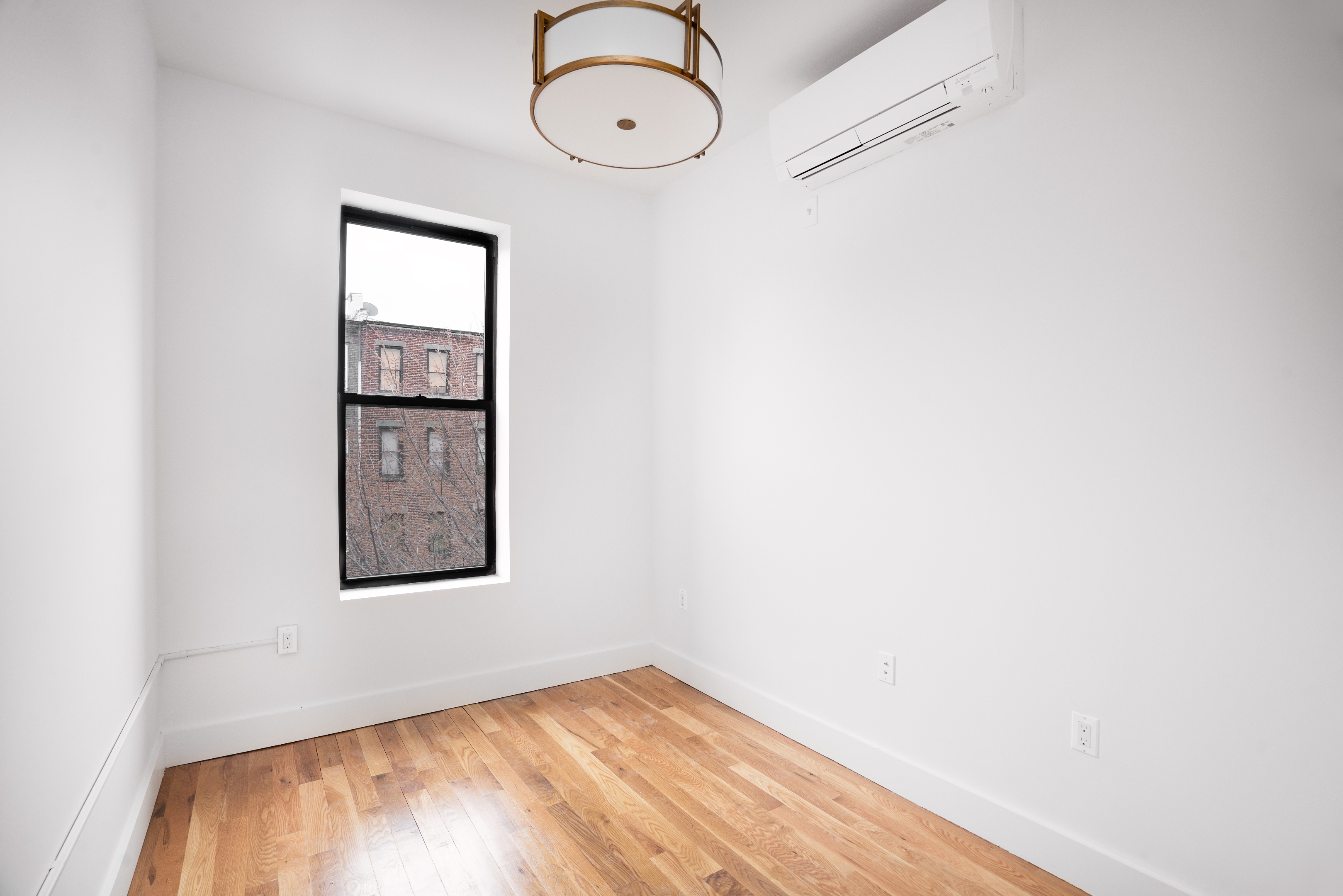 #4 photo, New York City, ম্যানহাটন Central Harlem , NY 10027