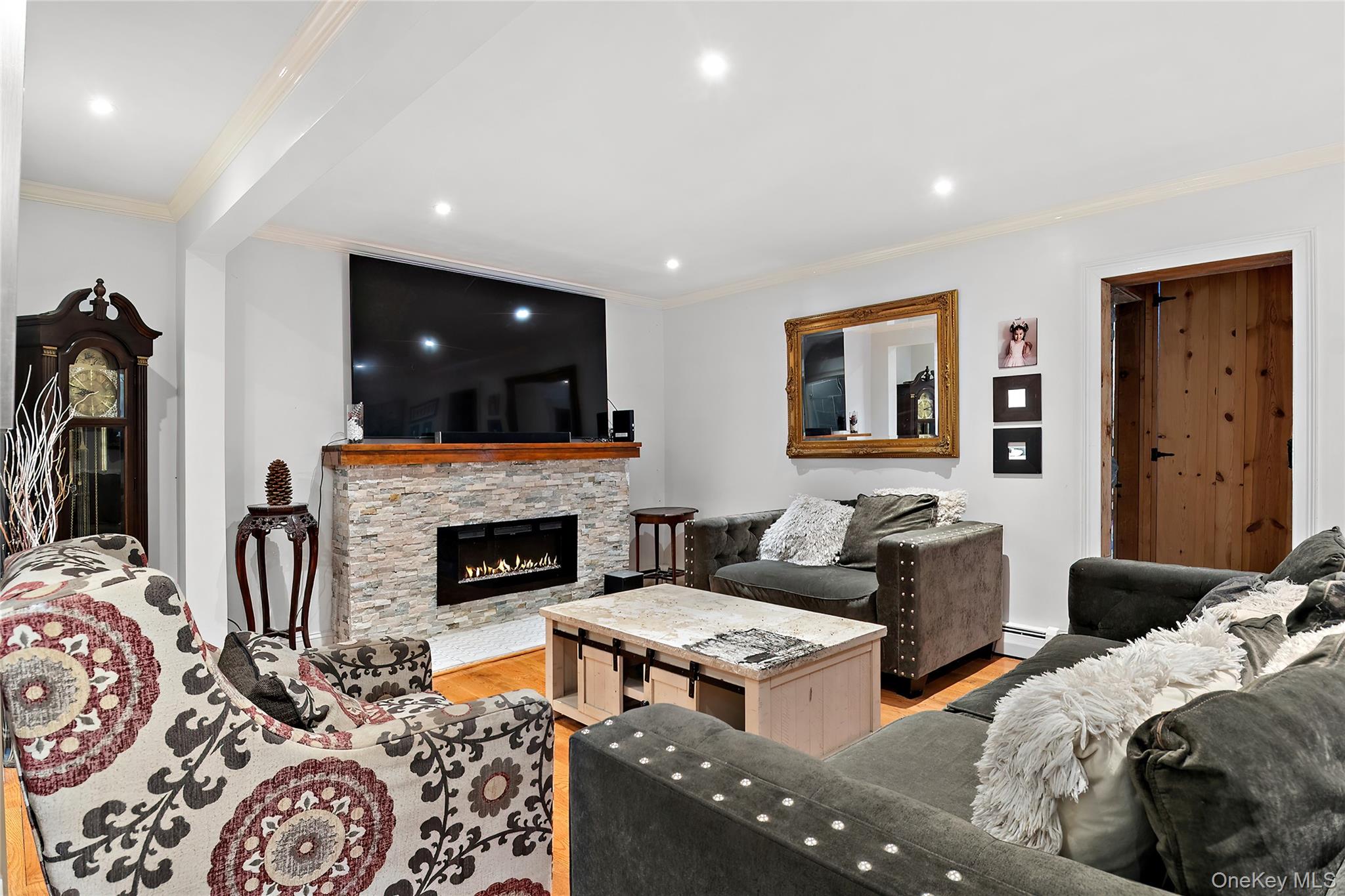 #11 photo, 137 S Highland Road, Wappingers Falls , NY 12590