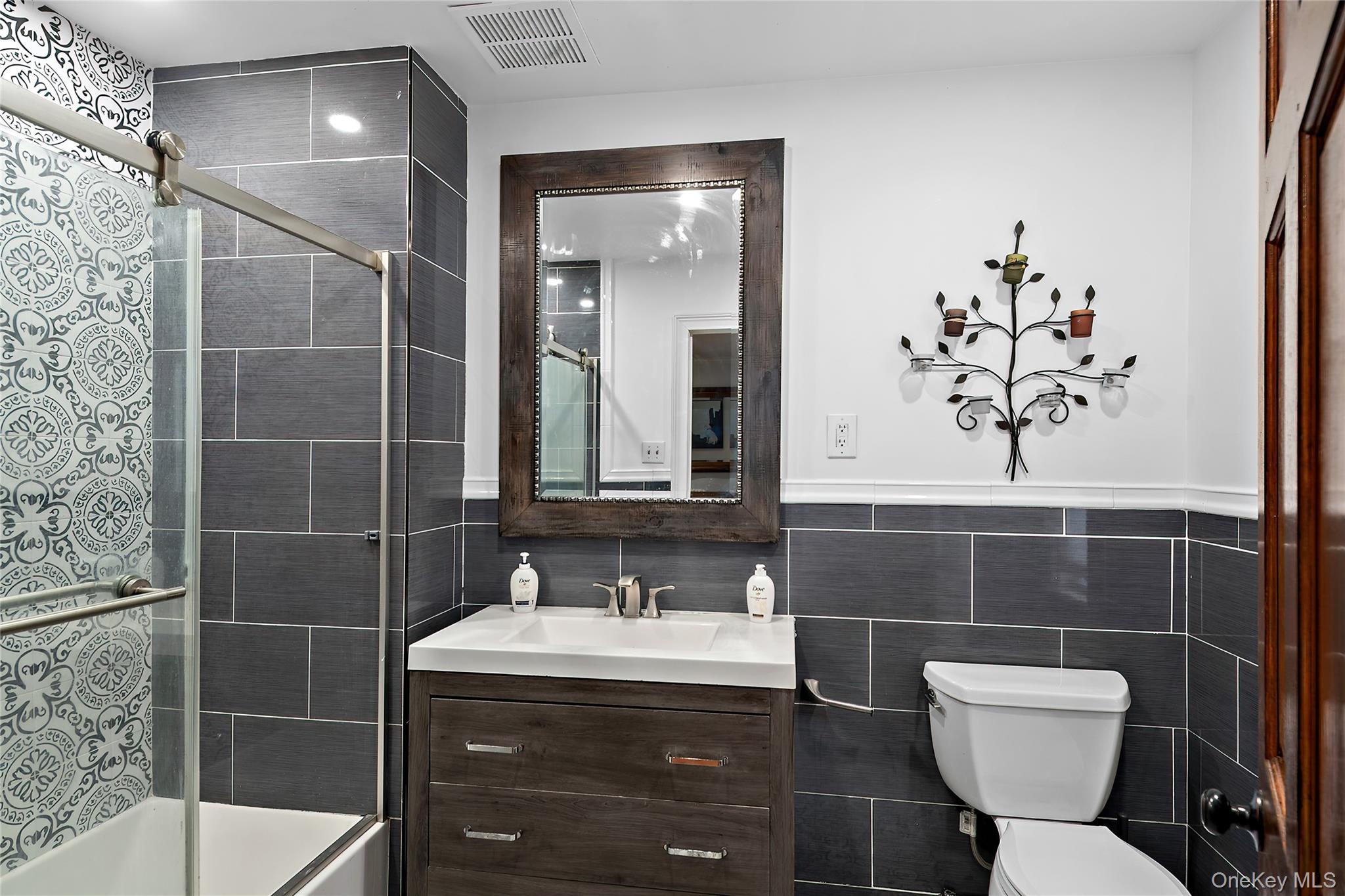 #12 photo, 137 S Highland Road, Wappingers Falls , NY 12590