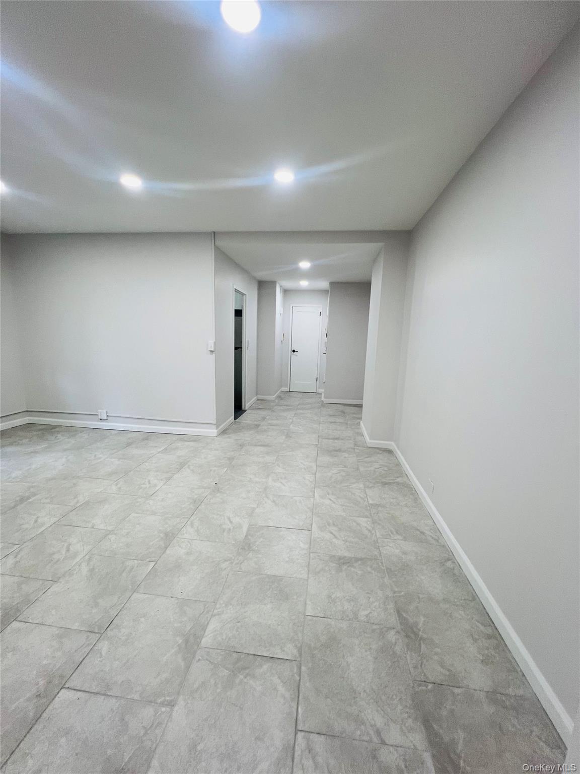 #7 photo, 2200 E Tremont Avenue, Bronx , NY 10462