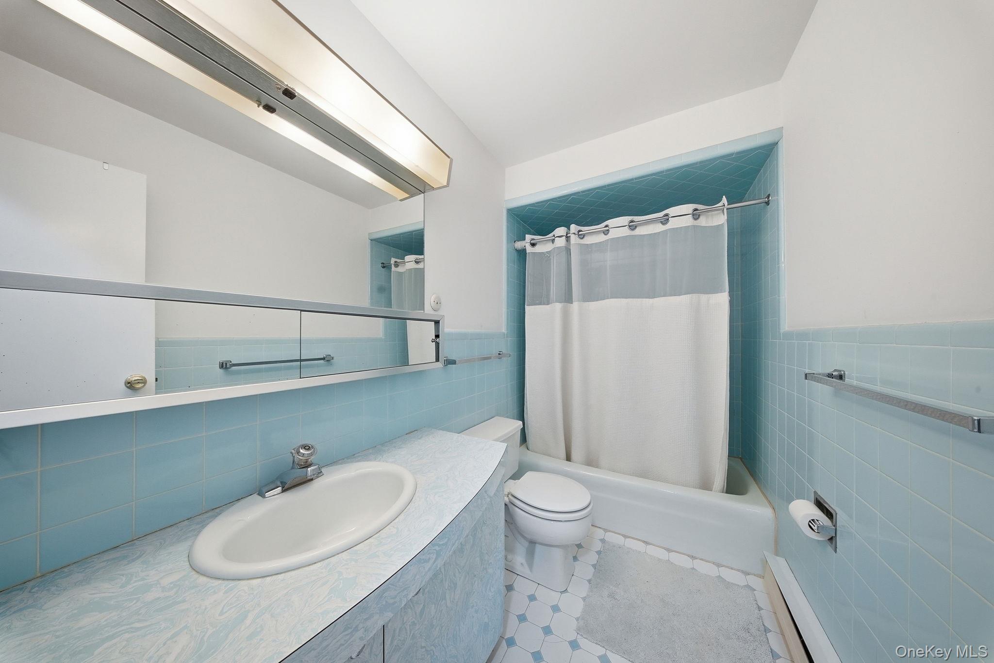 #10 photo, 17 Elizabeth Way, Kiamesha Lake , NY 12751