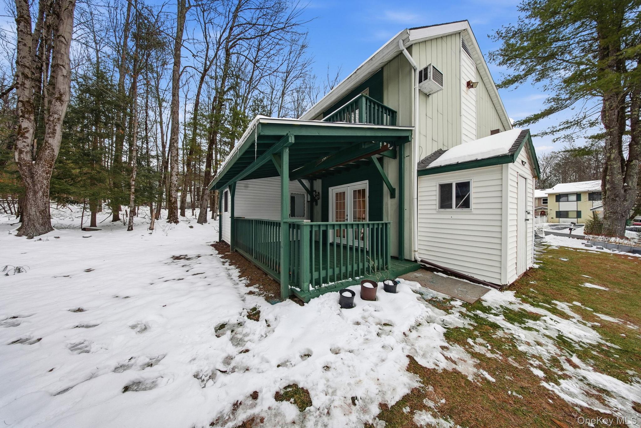 #16 photo, 17 Elizabeth Way, Kiamesha Lake , NY 12751