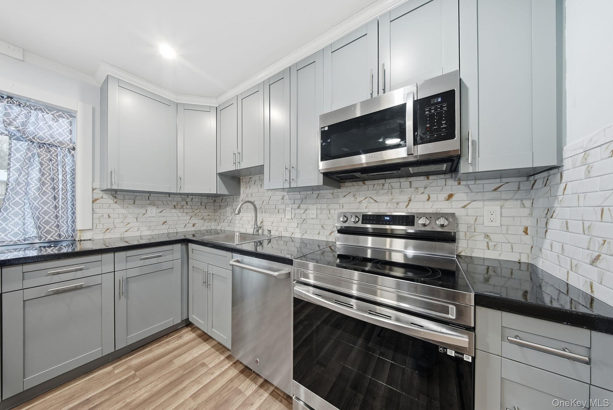 #6 photo, 17 Elizabeth Way, Kiamesha Lake , NY 12751