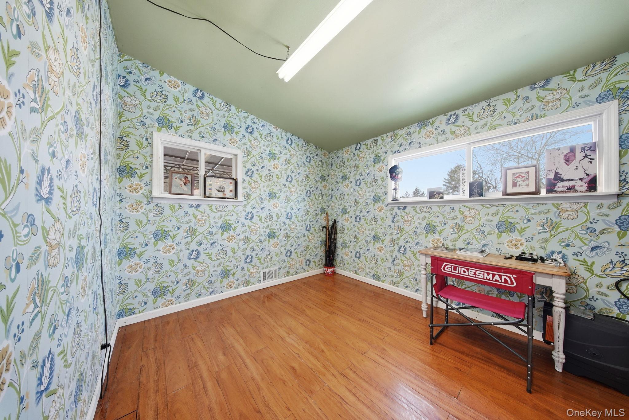 #19 photo, 55 Straight Path Path, Rock Hill , NY 12775