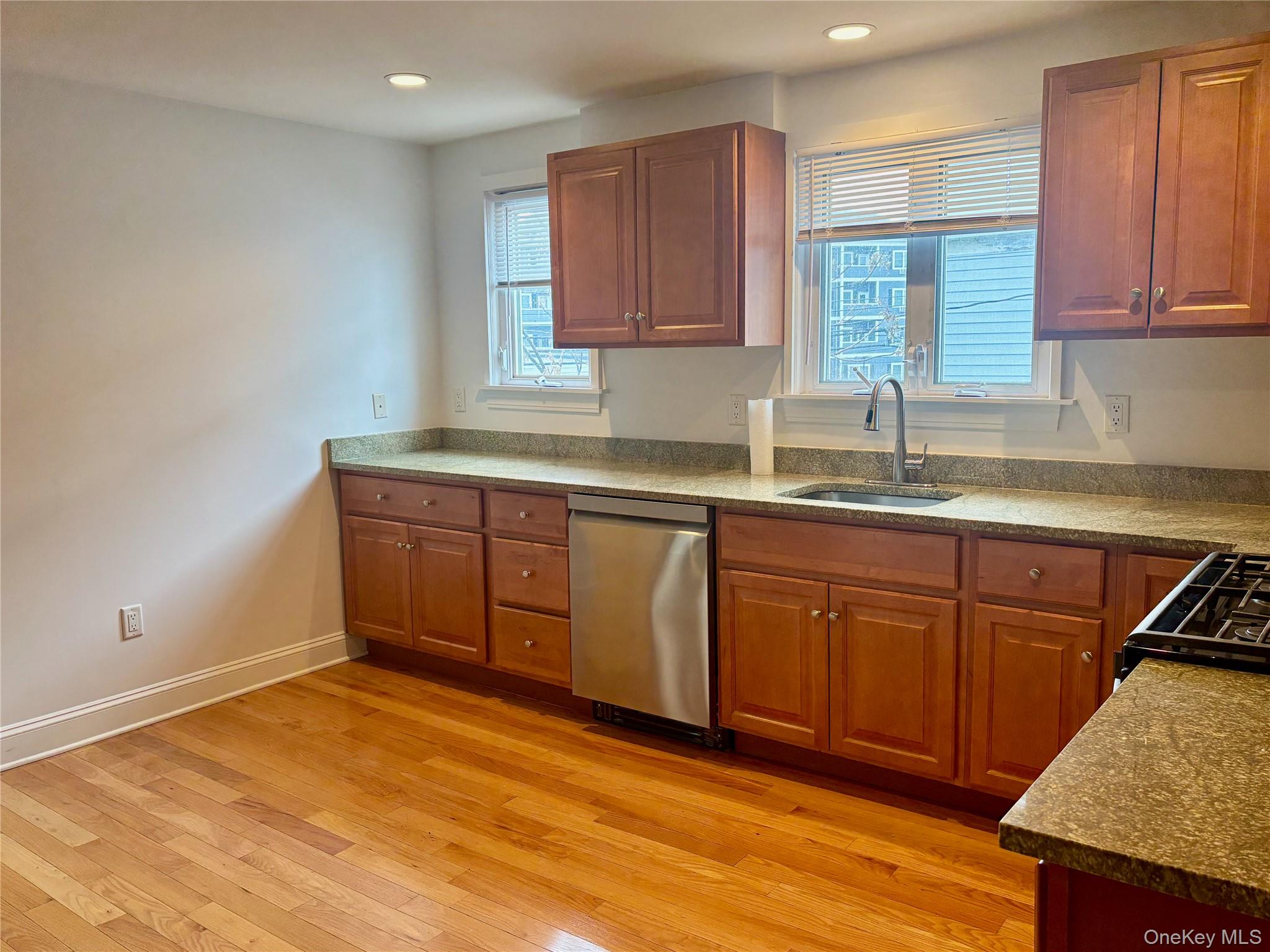 #2 photo, 16 S Regent Street, Port Chester , NY 10573