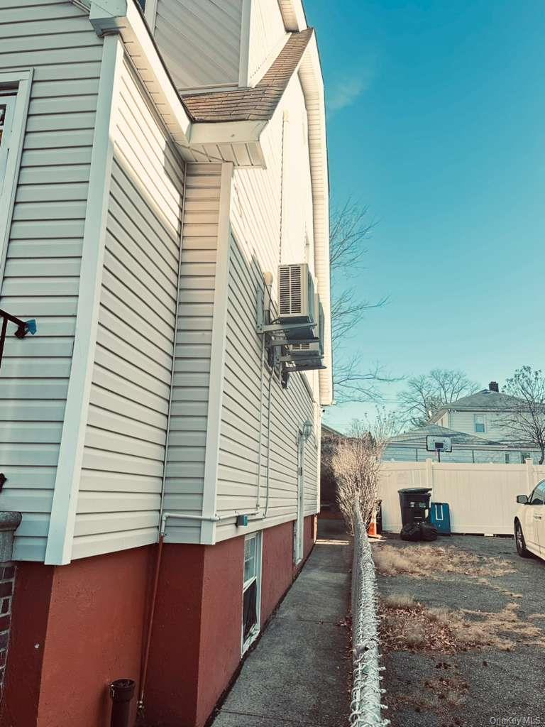 #2 photo, 2716 Morgan Avenue, ব্রঙ্কস Bronx , NY 10469
