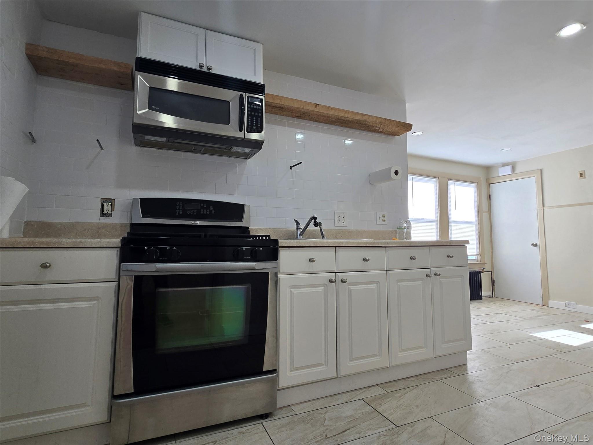 #5 photo, 704 Tower Avenue, Maybrook , NY 12543