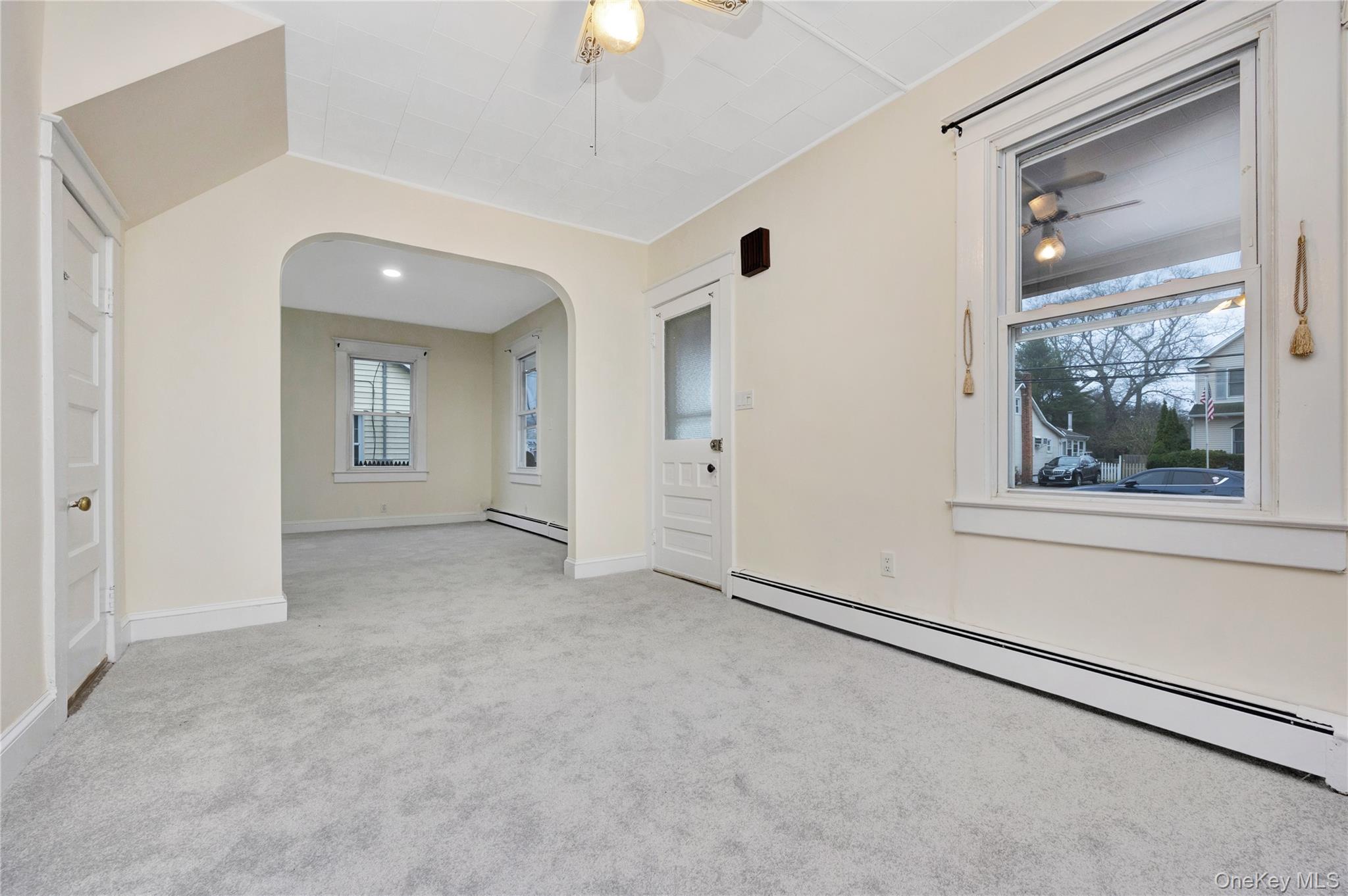 #14 photo, 35 Andrew Avenue, Islip Terrace , NY 11752