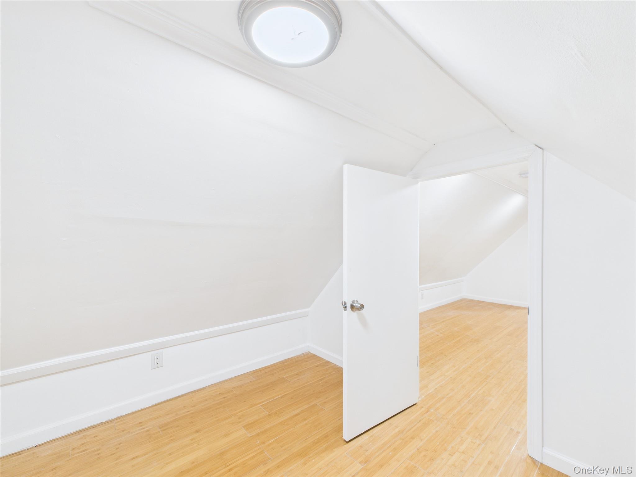 #7 photo, 2516 Curtis Street, East Elmhurst , NY 11369