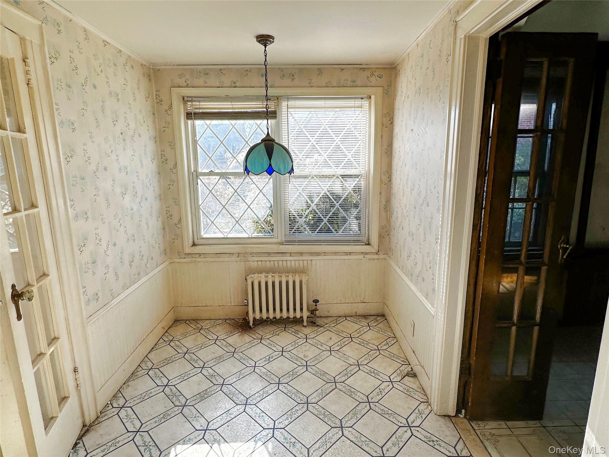 #14 photo, 192 Brixton Road, Garden City , NY 11530