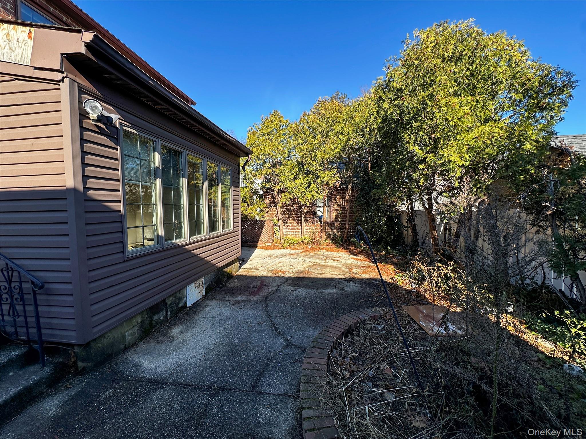 #6 photo, 192 Brixton Road, Garden City , NY 11530